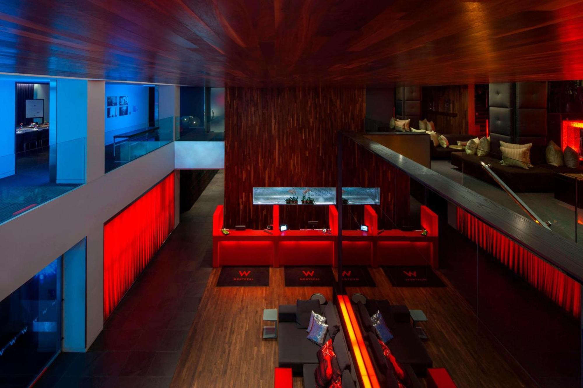 W Montreal Hotel Exterior photo